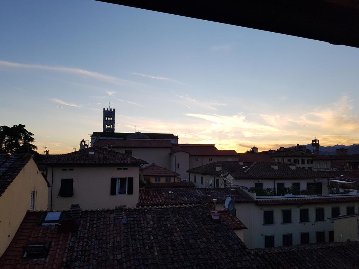 Apartmán La Terrazza Fra Le Torri Lucca Exteriér fotografie