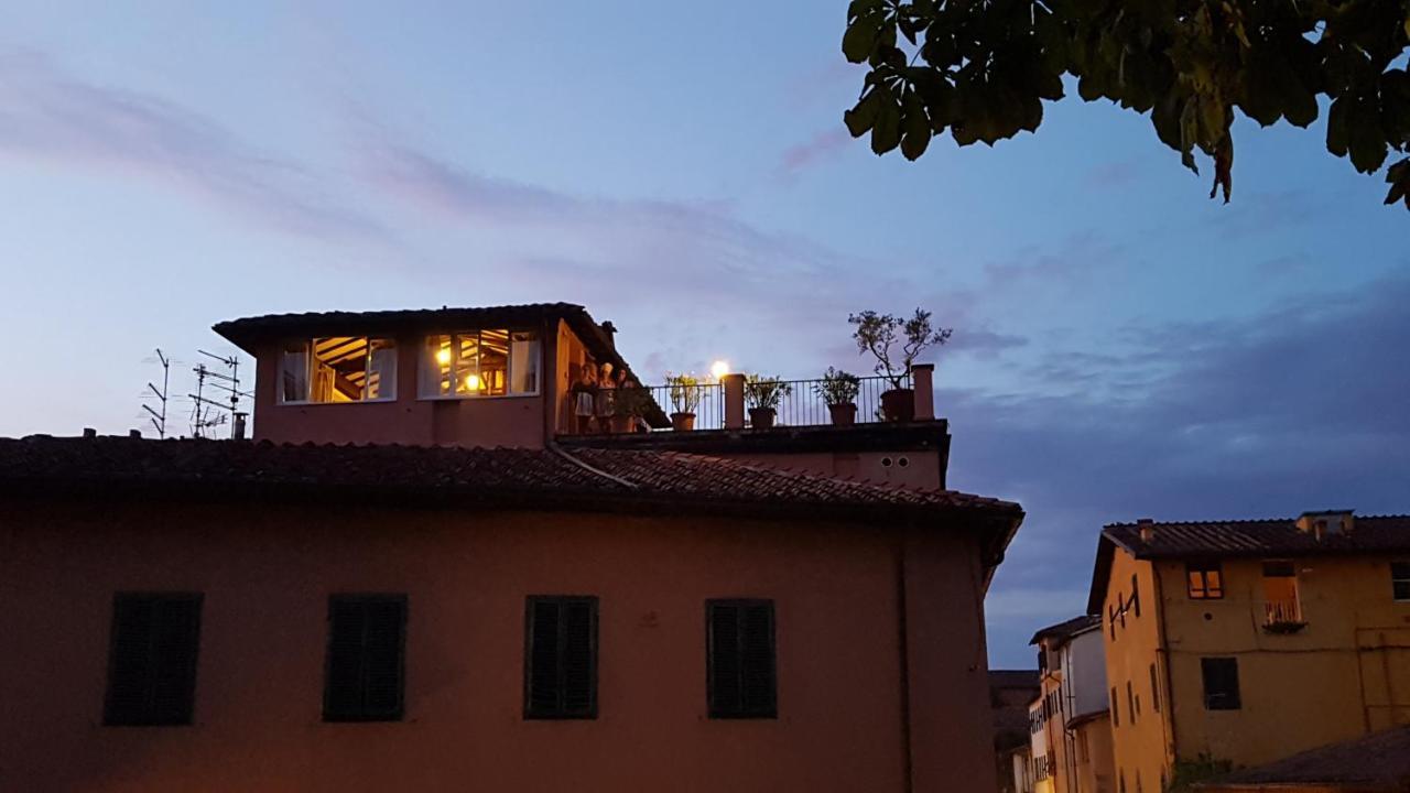 Apartmán La Terrazza Fra Le Torri Lucca Exteriér fotografie