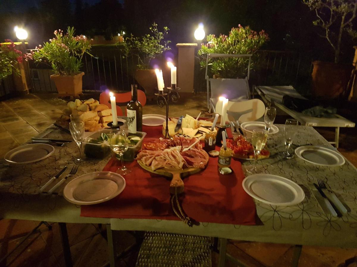 Apartmán La Terrazza Fra Le Torri Lucca Exteriér fotografie